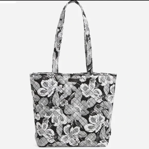 NWT Vera Bradley Tote Bag in Signature Cotton, Bedford Blooms - Picture 2 of 16